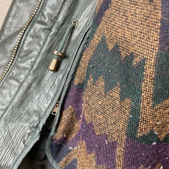 Vintage Wilson’s Adventure Bound Hooded Green Leather Jacket Size M - Picture 12 of 14